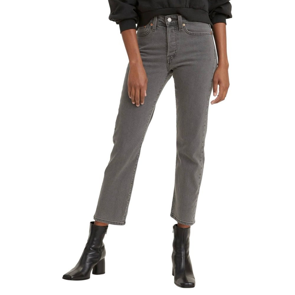 Levi’s wedgie straight size 26